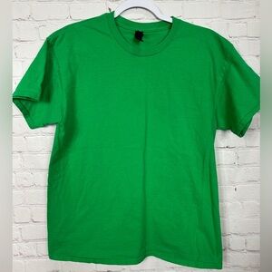 Gildan Heavy Cotton short‎ sleeve green cotton T-shirt sz L GUC